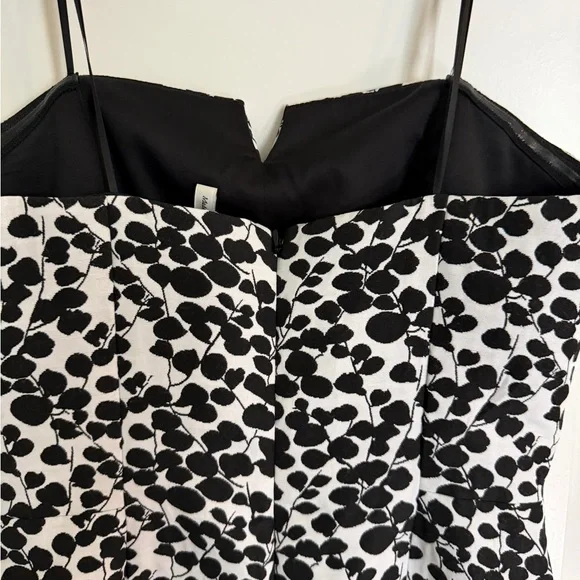 Max & Cleo Strapless Dress with Black and White Pattern - Picture 6 of 6